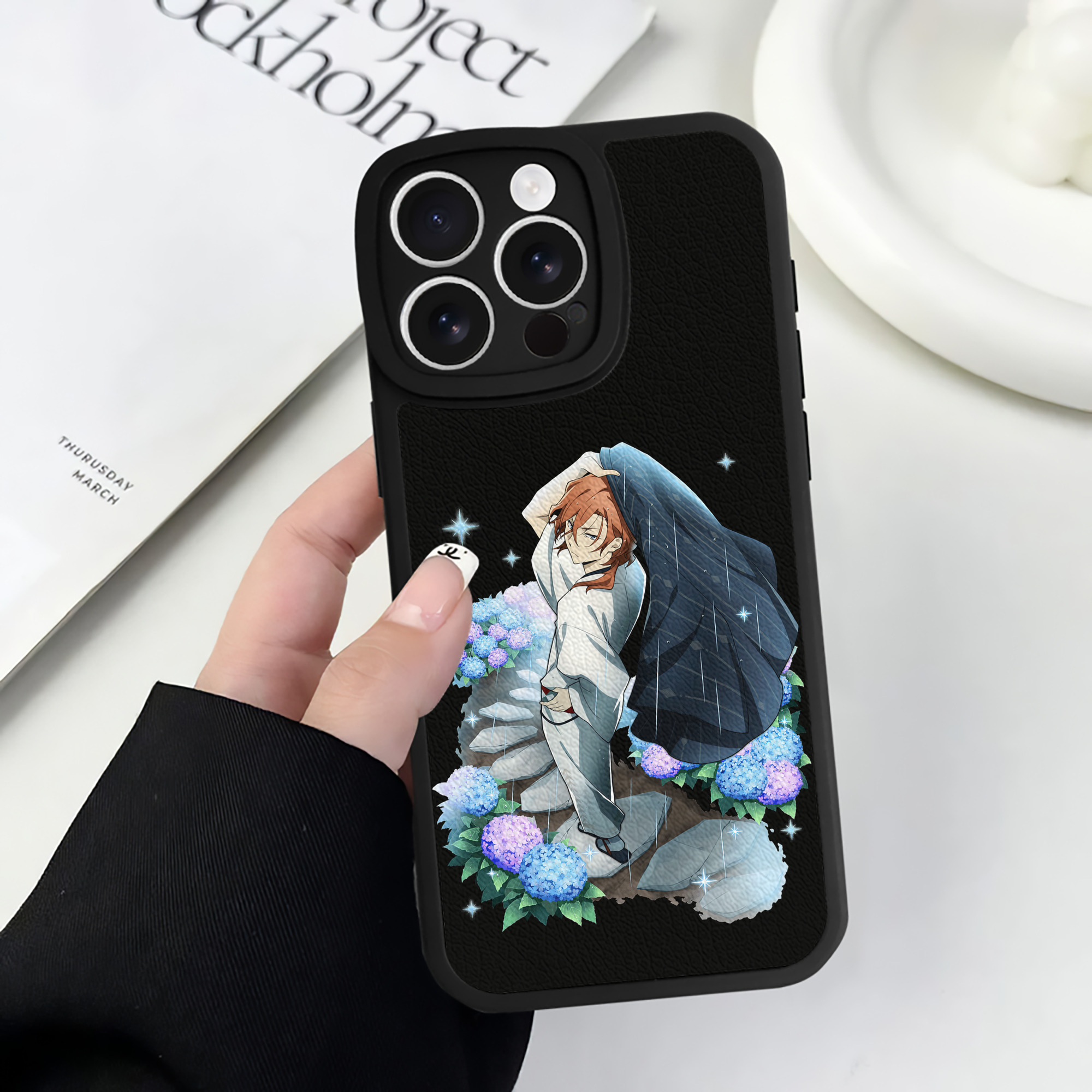 （画像用） 文豪ストレイドッグス Bungo Stray Dogs 【iPhone 16シリーズ対応】シリコンスマホケース（レザー調） 材質：シリコン